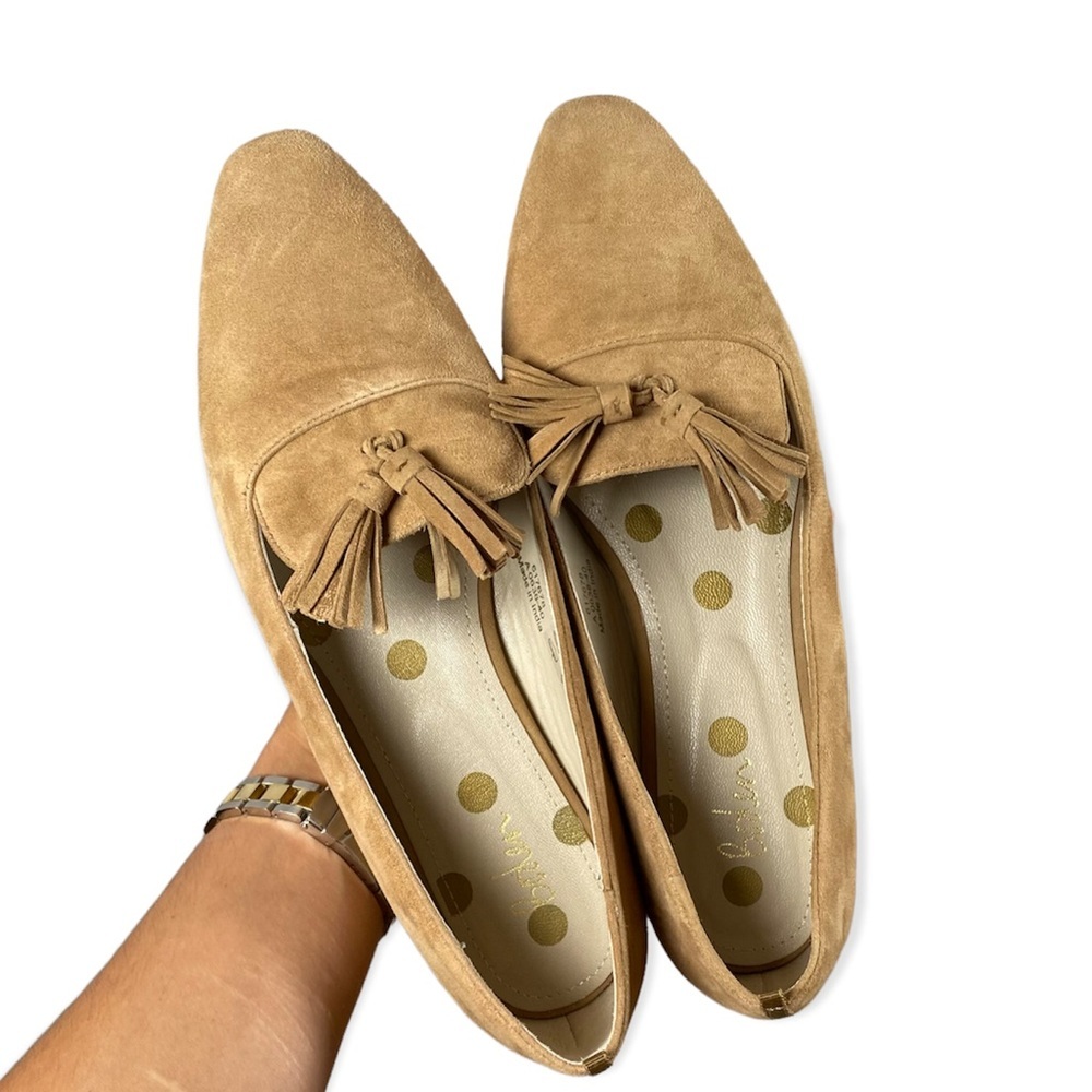 Boden leather tassel flats in excellent condition